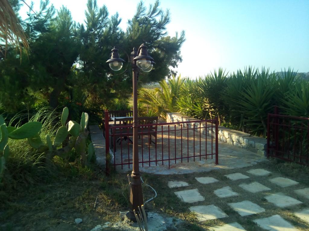Ktima Petalea Villa Gythio Exterior photo