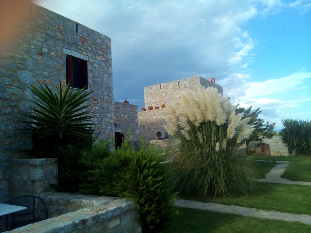 Ktima Petalea Villa Gythio Exterior photo