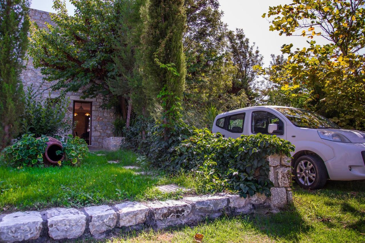 Ktima Petalea Villa Gythio Exterior photo